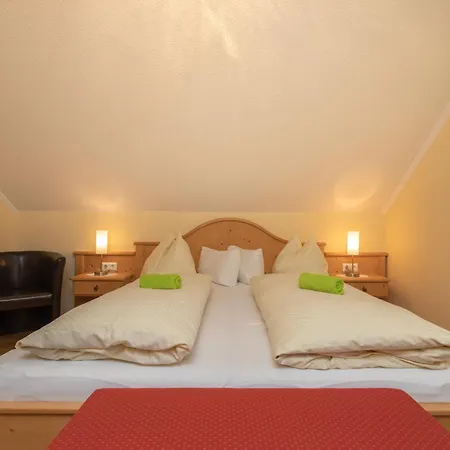 Jost - Nassfeld * Tröpolach